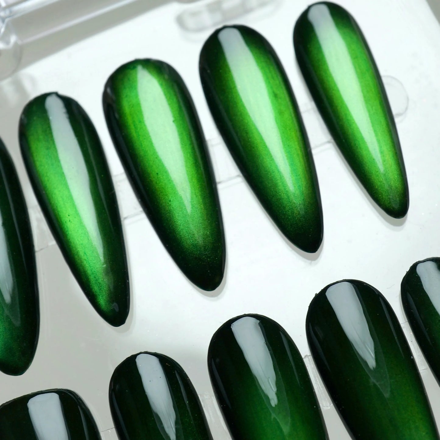AT0-06 | Emerald Veil - Donailsart