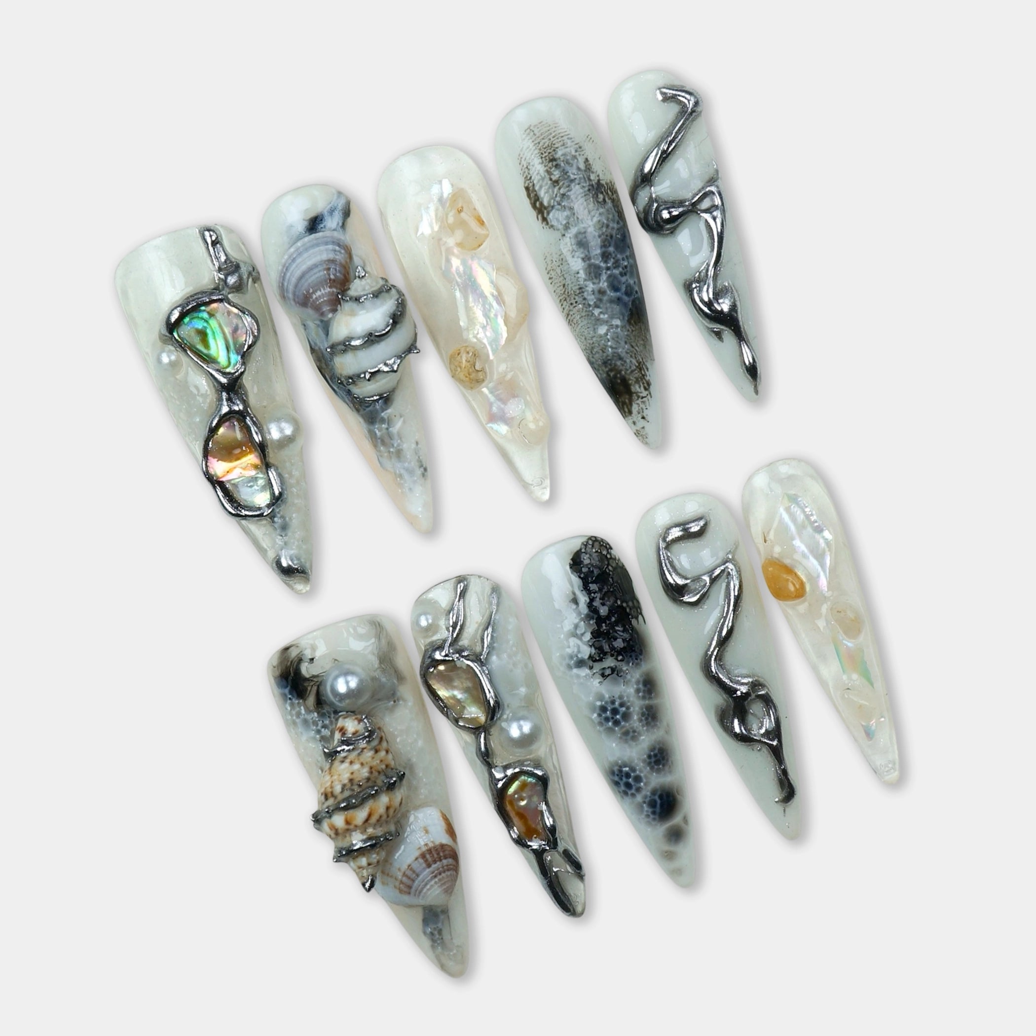 Sea Shells | Press On Nails – Vibrant Summer Nails by DoNailsArt