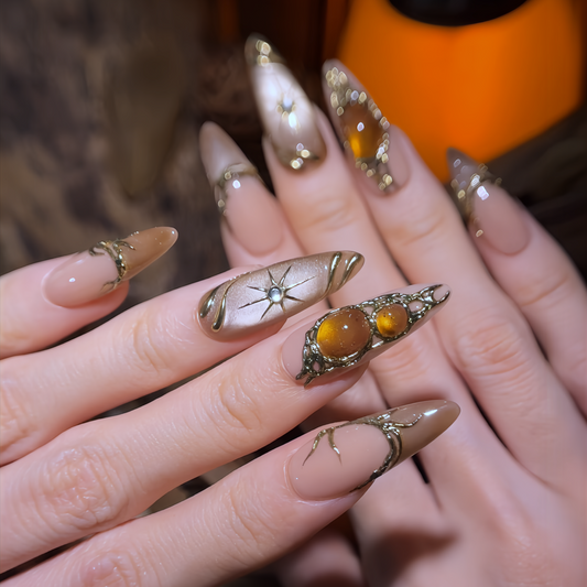 Wonderfall Is Here — 10 Autumn Nail Designs to Obsess Over in 2026