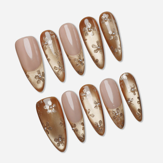 Gilded Whisper - Donailsart