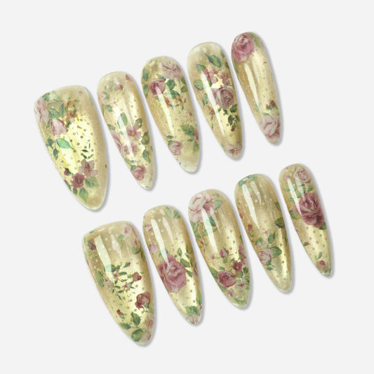 Heirloom Petals - Donailsart