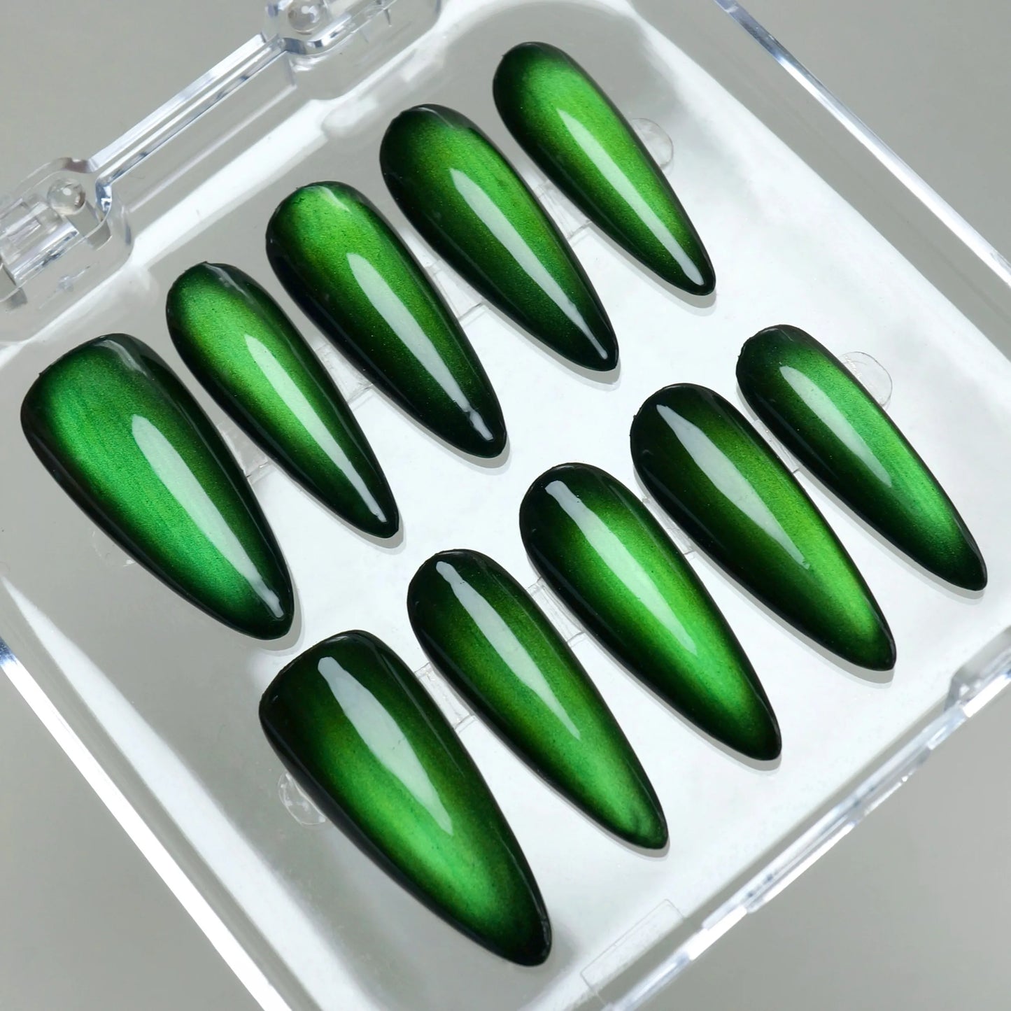 AT0-06 | Emerald Veil