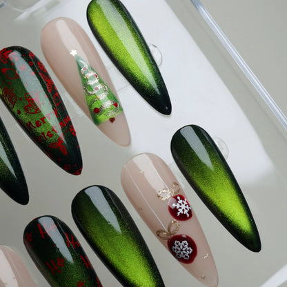 Evergreen Dream nail art close-up – Donailsart