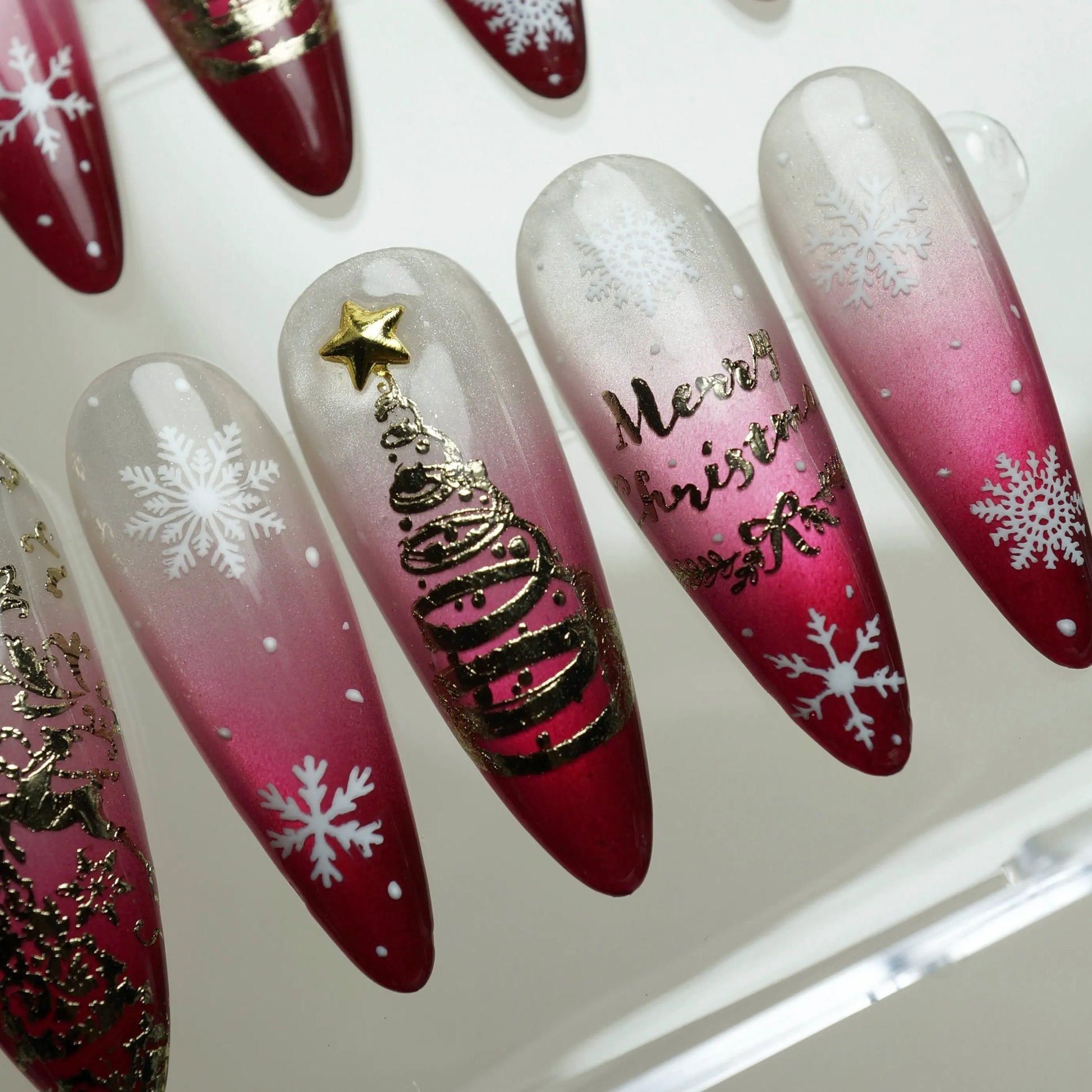 Holly Jolly nail art side angle – Donailsart