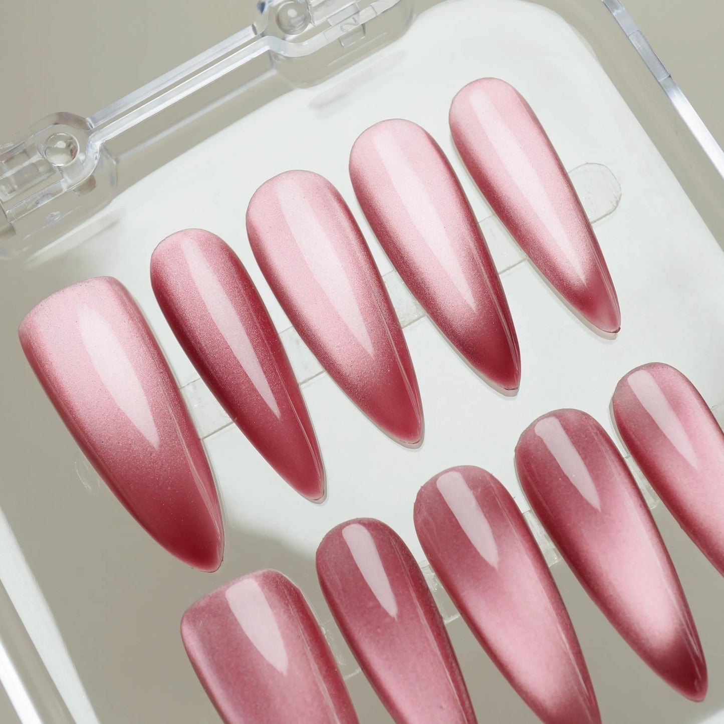 X18 | Blush Pulse nail art close-up – Donailsart