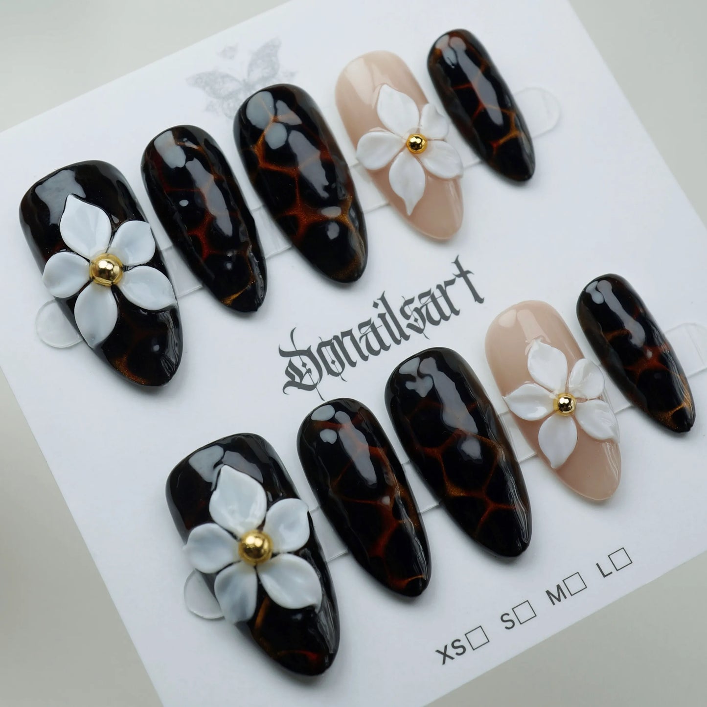 A15 | Black Marble