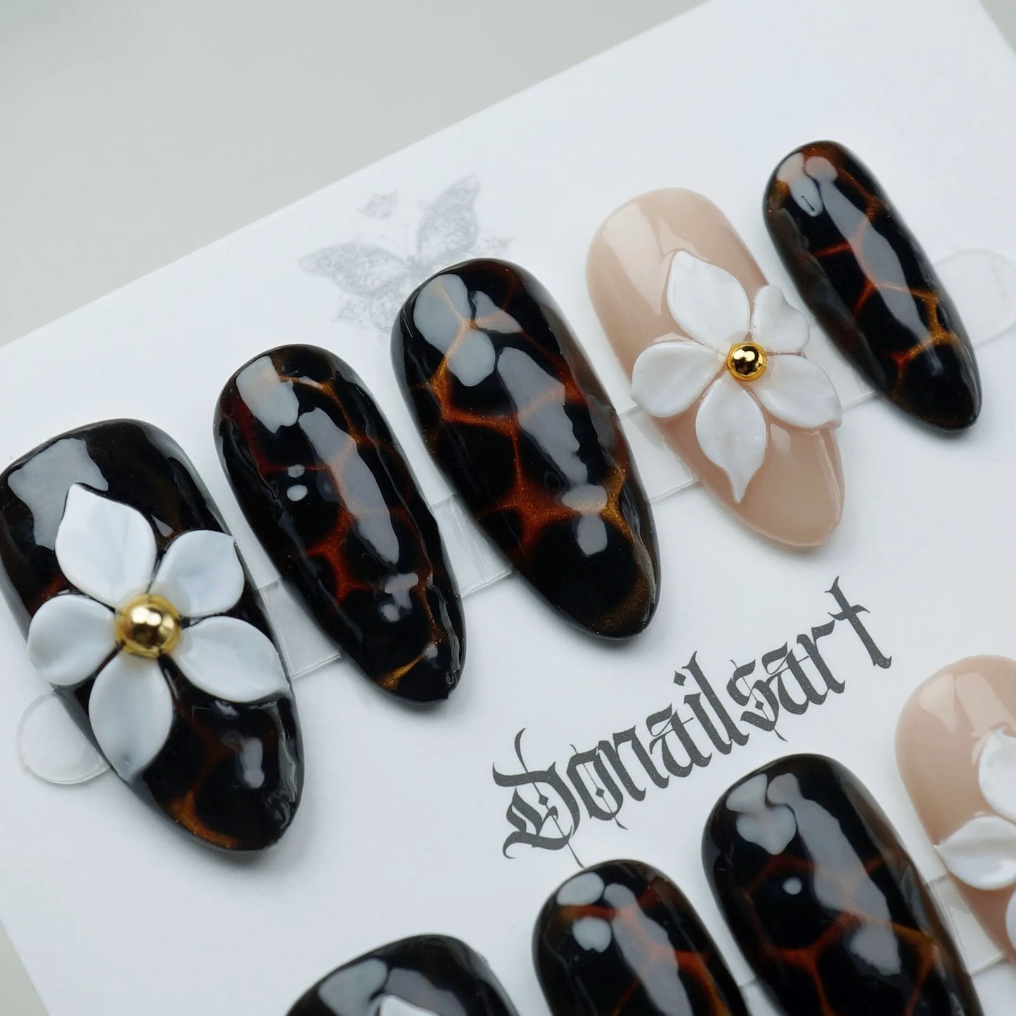 A15 | Black Marble