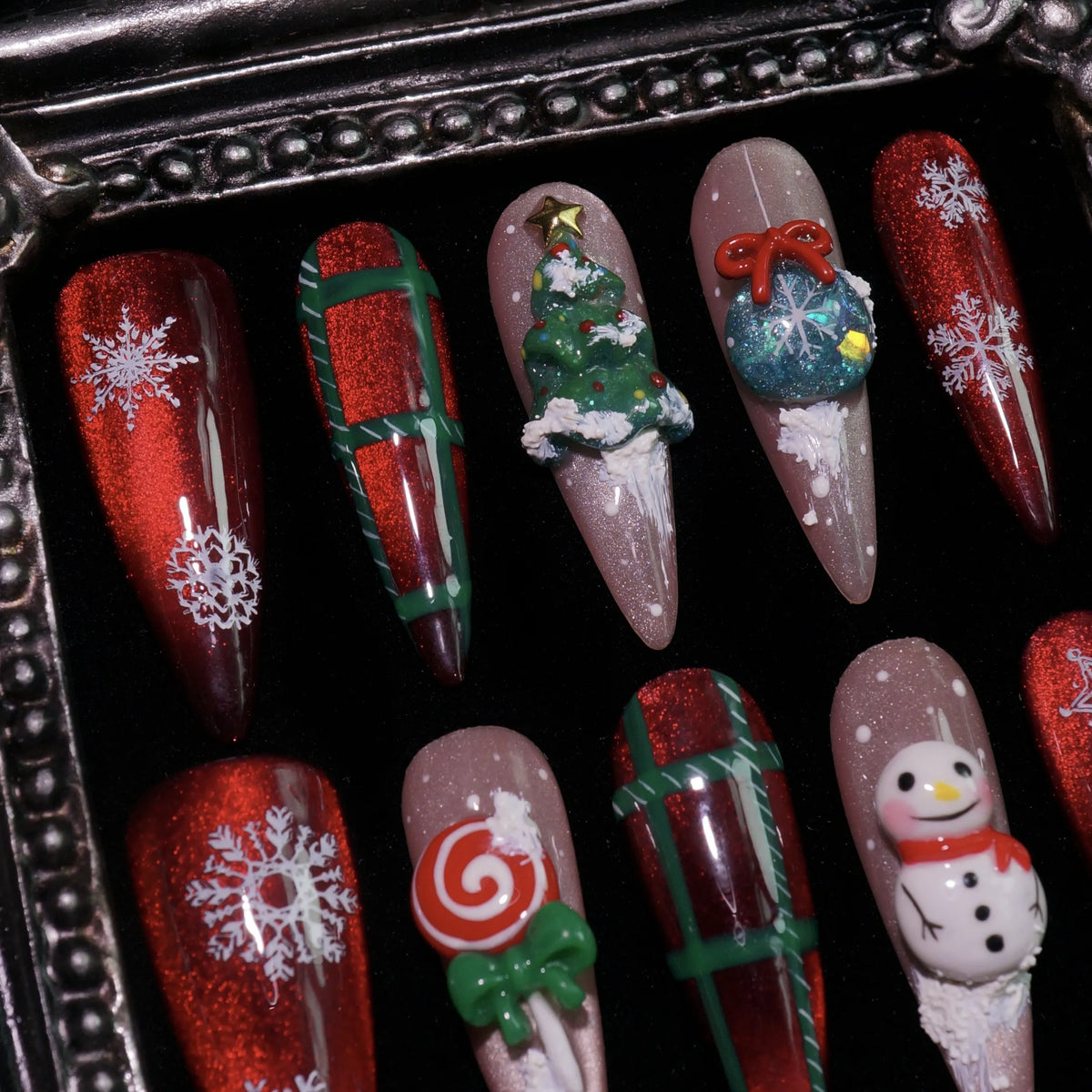 Sugar & Snowflakes