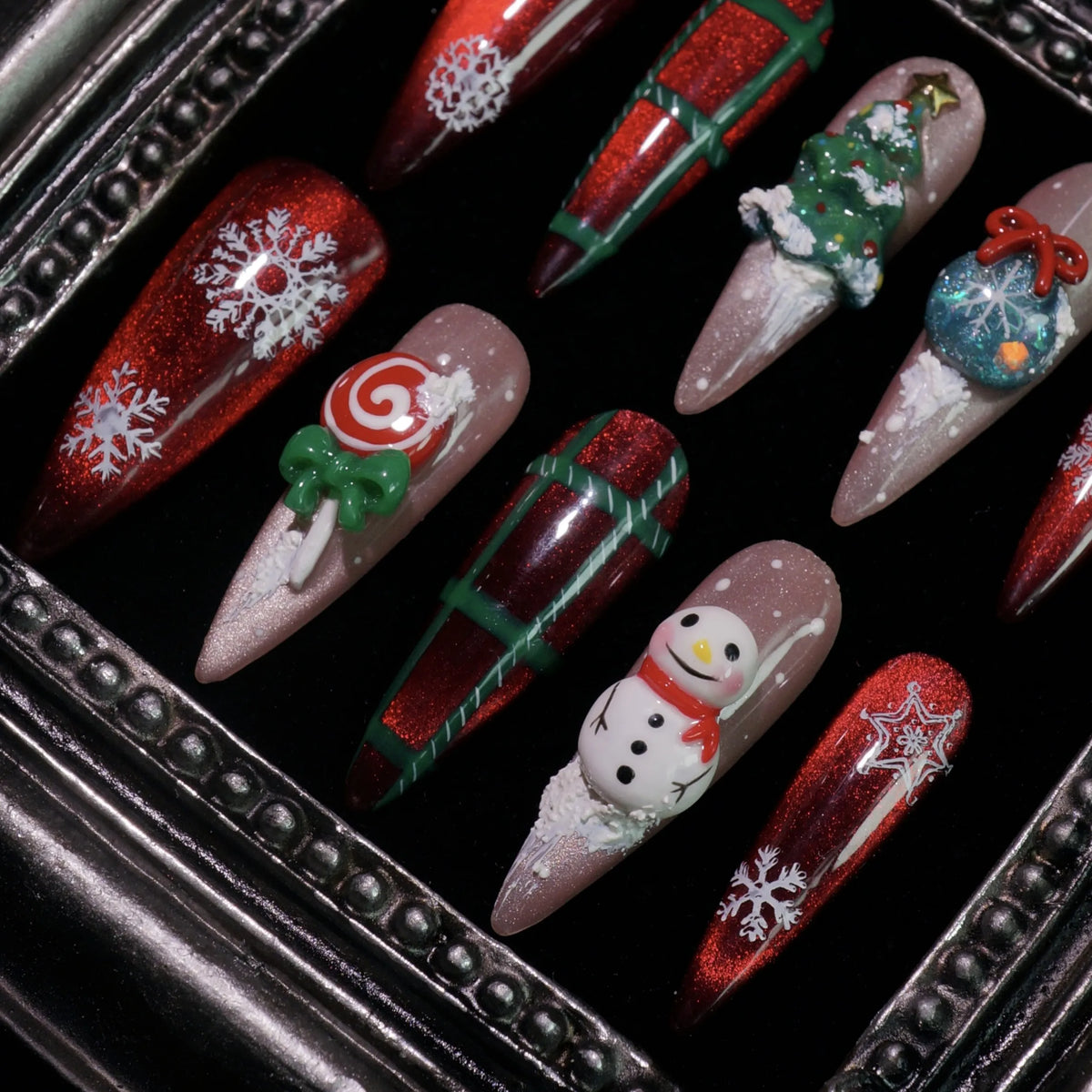 Sugar & Snowflakes