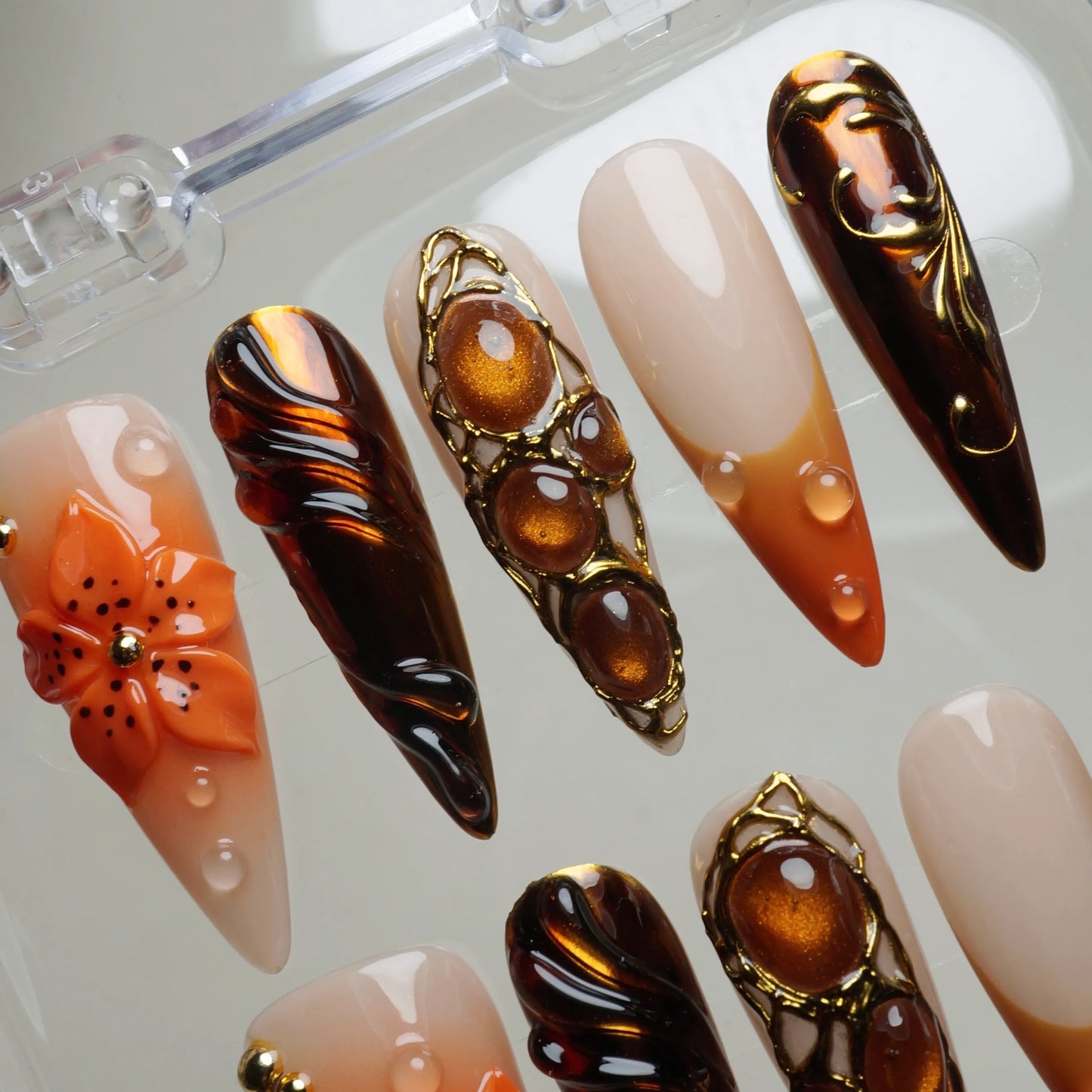 Amber Reliquary