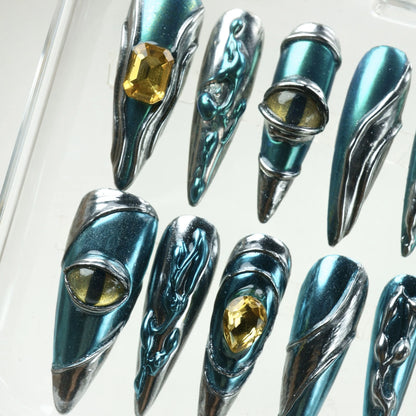 Mettalic Horror Eyes