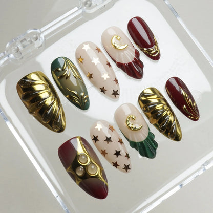 Gilded Shell Court