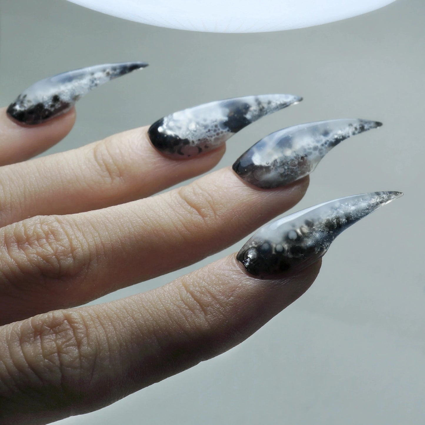 Gritty Claws - Do.nails