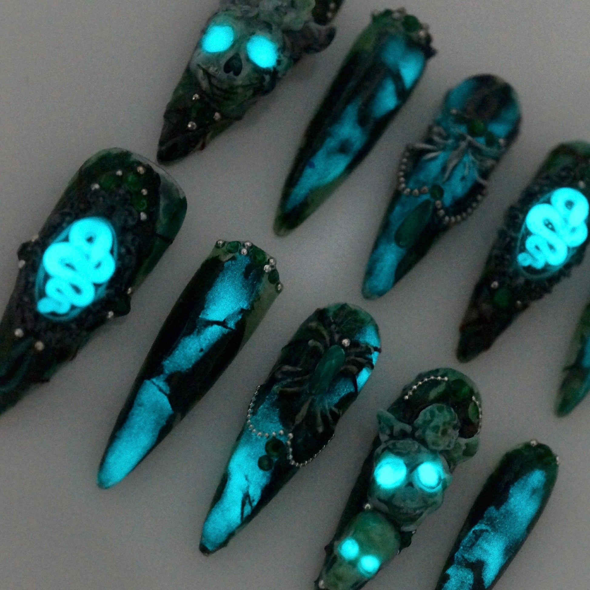 Jade Skull - Do.nails